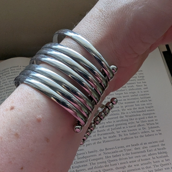 Silver Bangle Bracelet Set - Picture 2 of 11